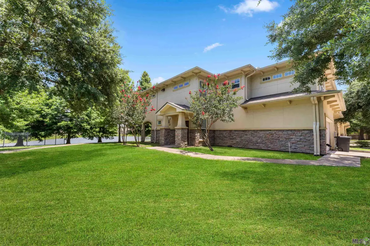 8000 Stonelake Village Ave #201, Baton Rouge, LA 70820 - #1