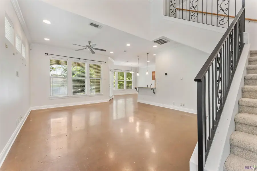 8000 Stonelake Village Ave #201, Baton Rouge, LA 70820 - #2