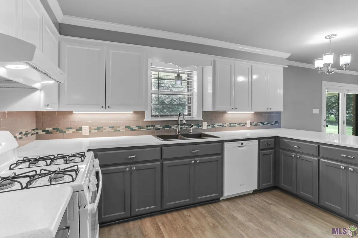 43086 La Hwy 933, Prairieville, LA 70769 - #1