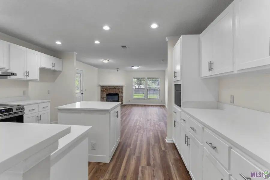 9435 Deer Trail Ave, Zachary, LA 70791 - #3