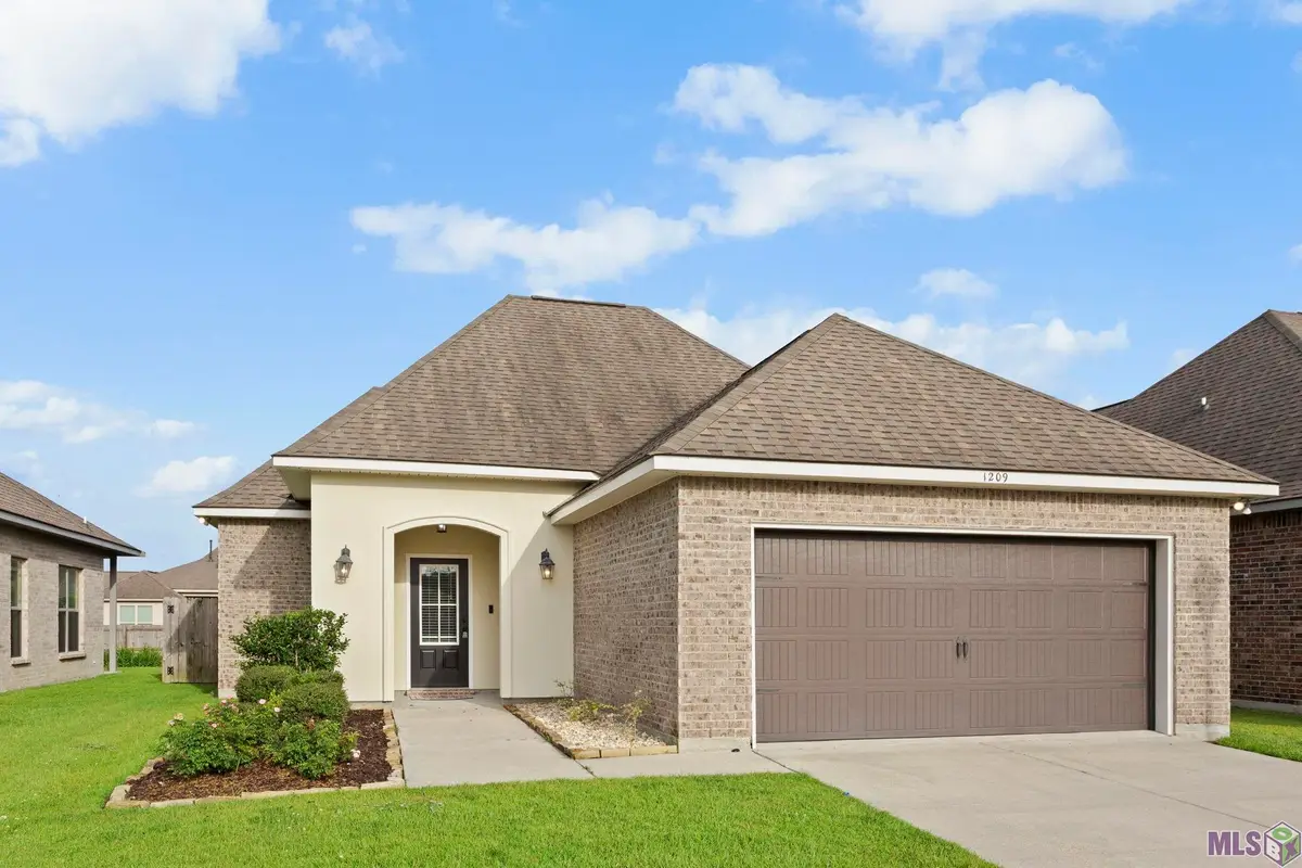 1209 Gentle Wind Dr, Baton Rouge, LA 70820 - #1