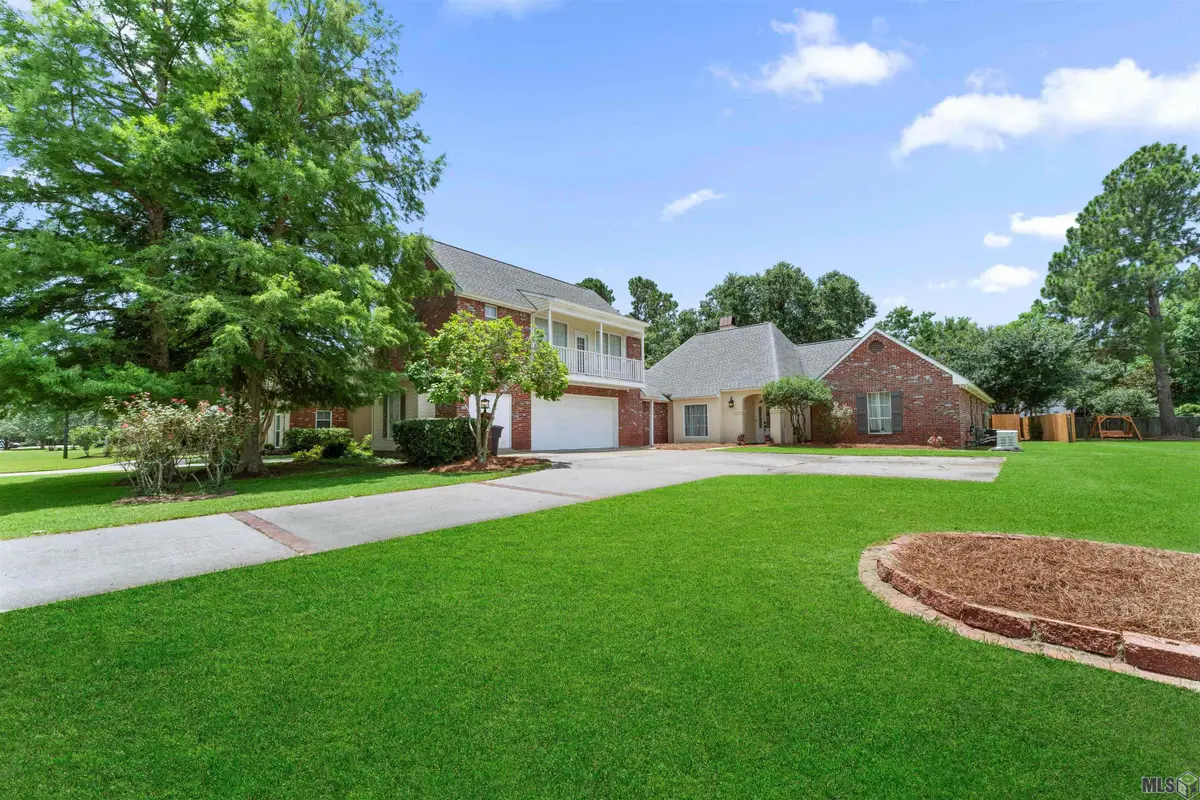 6226 Double Tree Dr, Baton Rouge, LA 70817 - #1