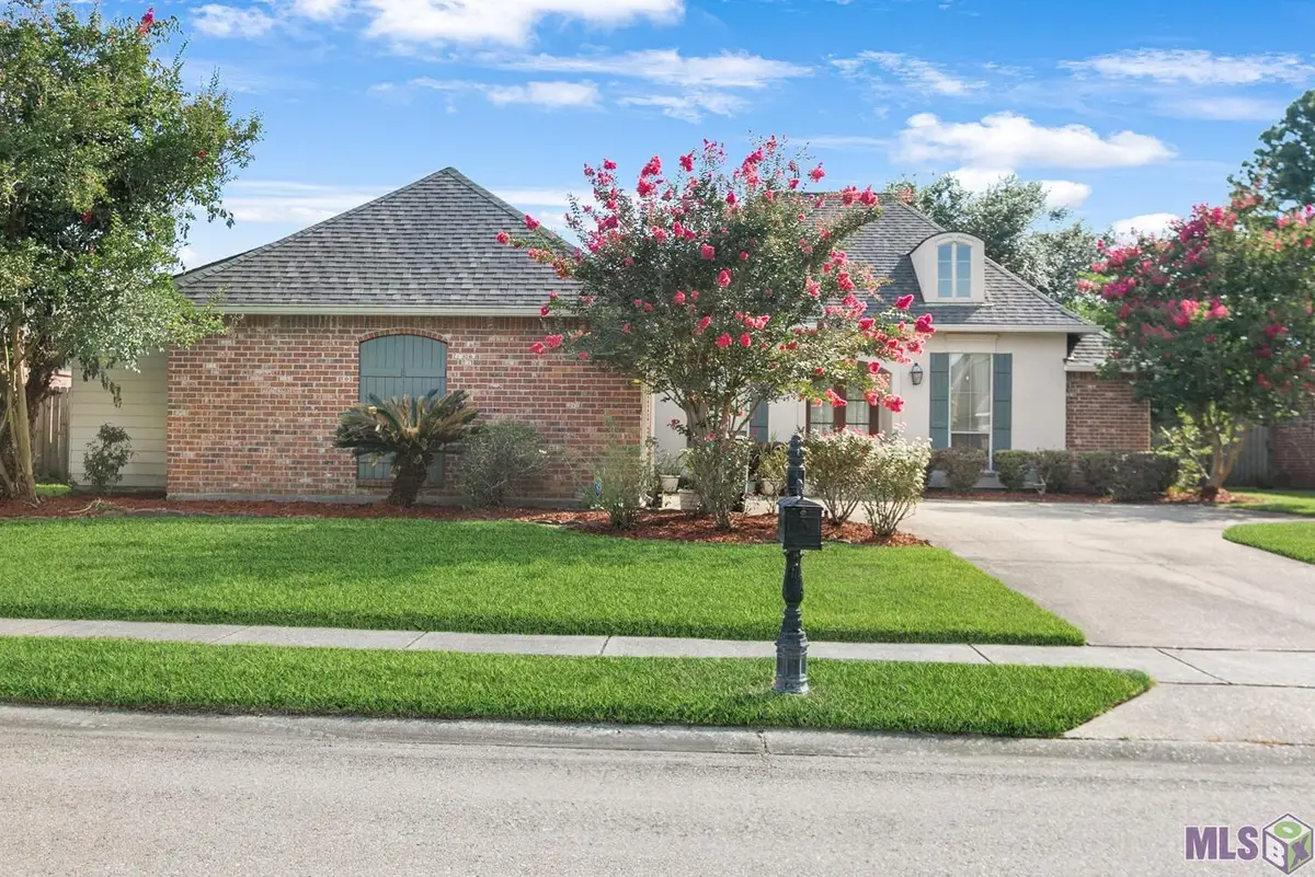 2126 Hillway Dr, Baton Rouge, LA 70810 - #1