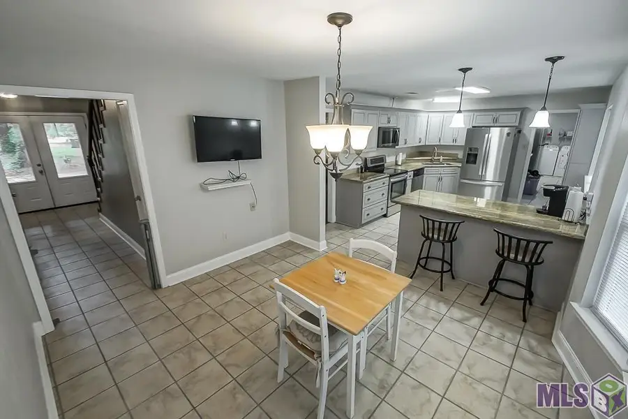 11637 Pine St, Walker, LA 70785 - #3