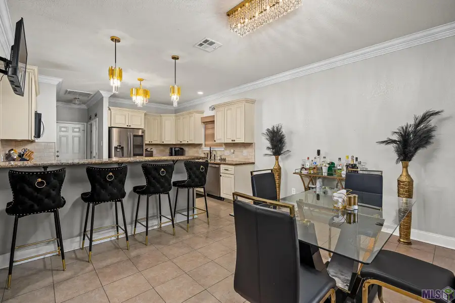 26101 Glenbrooke Dr, Denham Springs, LA 70727 - #2