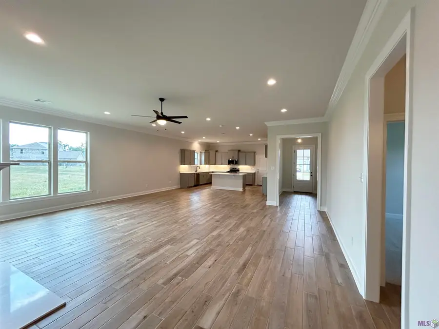 17471 Tidewater Ln, Baton Rouge, LA 70810 - #3