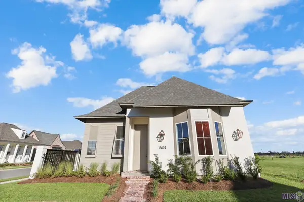 13807 Harveston Mill Dr, Baton Rouge, LA 70820
