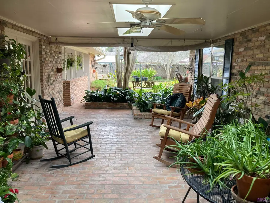 12511 E Robinhood Dr, Baton Rouge, LA 70815 - #2