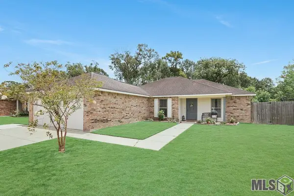 1101 Point Andrew Dr, Gonzales, LA 70737