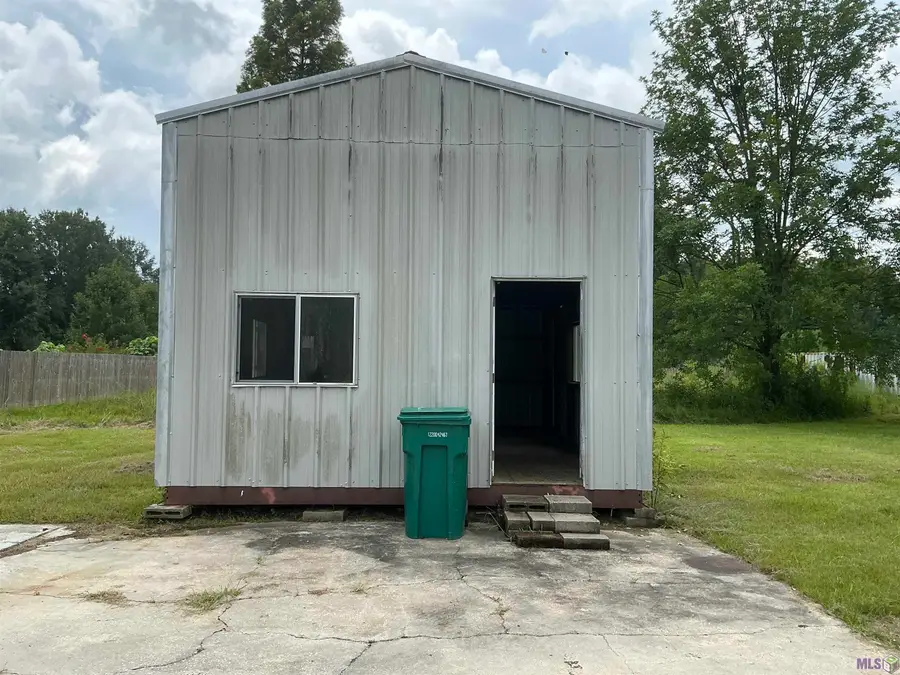 8276 Main St, Zachary, LA 70791 - #3