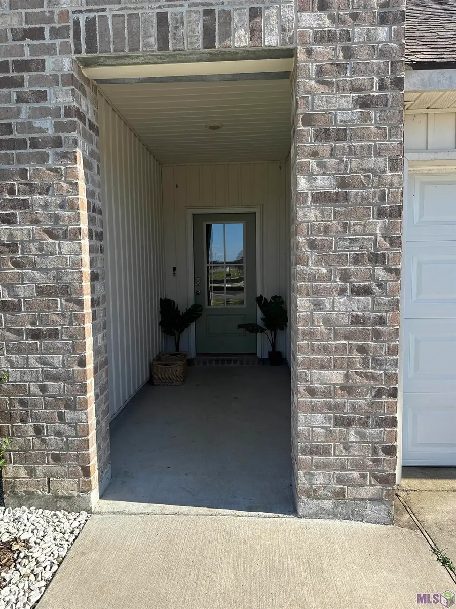 35556 Grovemont Dr, Denham Springs, LA 70706 - #2