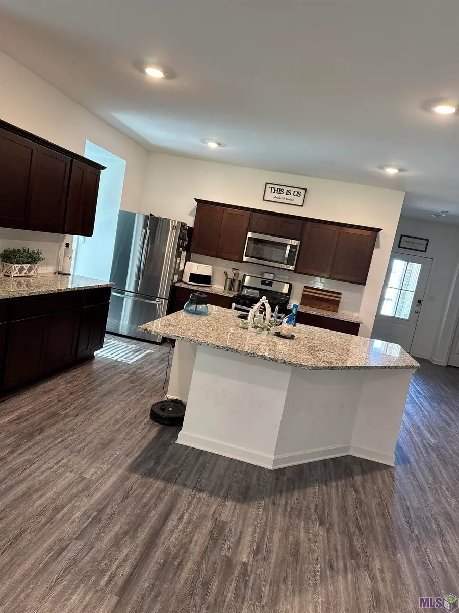 35556 Grovemont Dr, Denham Springs, LA 70706 - #3