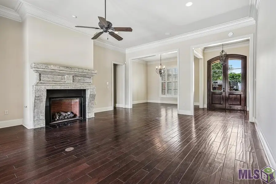 36472 Lake Bend Ave, Prairieville, LA 70769 - #2