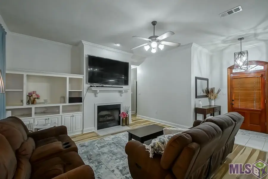 9442 Worthington Lake Ave, Baton Rouge, LA 70810 - #3