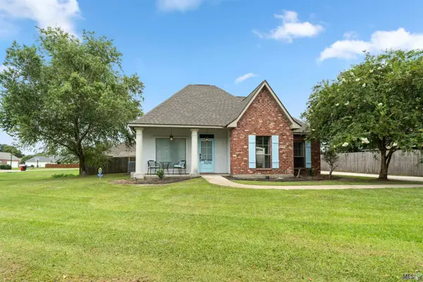 30298 White Egret, Denham Springs, LA 70726
