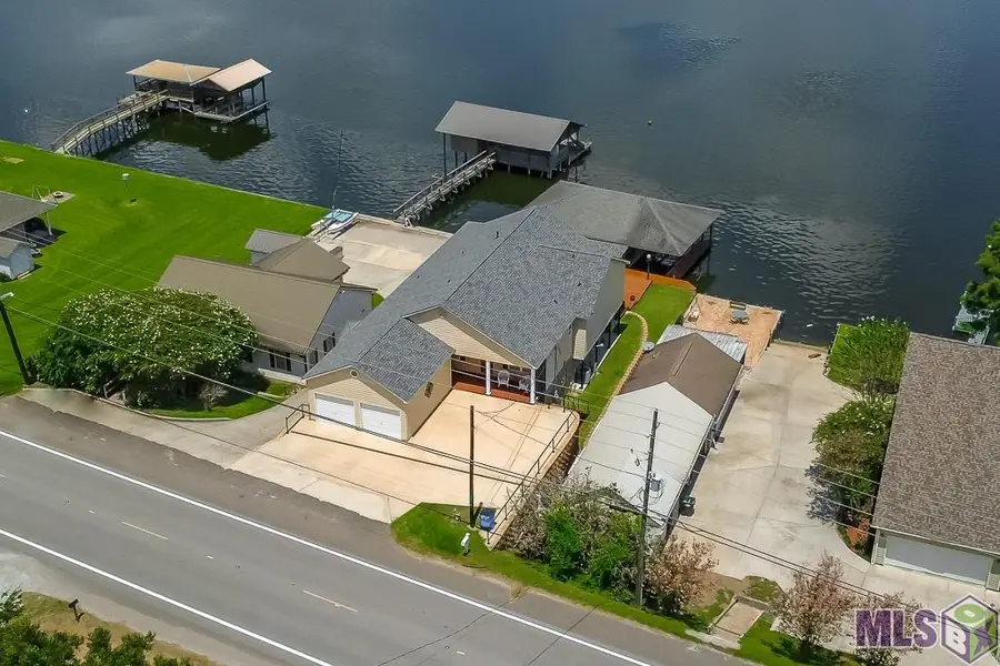 6344 False River Rd, Oscar, LA 70762 - #3