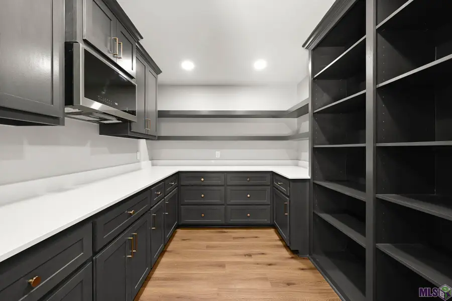 550 Castle Kirk Dr, Baton Rouge, LA 70808 - #3