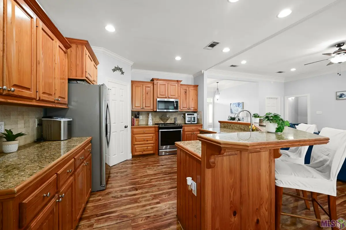 32937 Briar Oak Dr, Walker, LA 70785 - #1