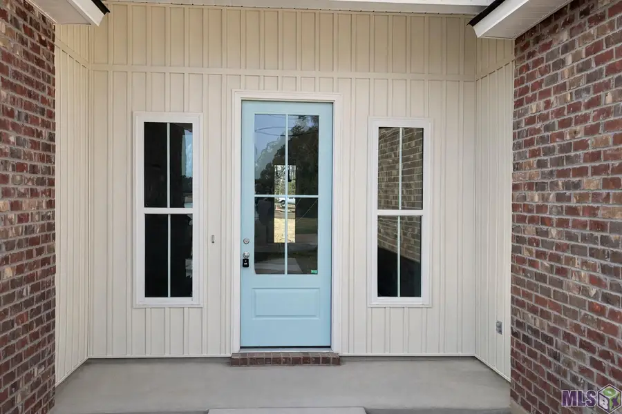 31531 Dunn Rd, Denham Springs, LA 70726 - #2