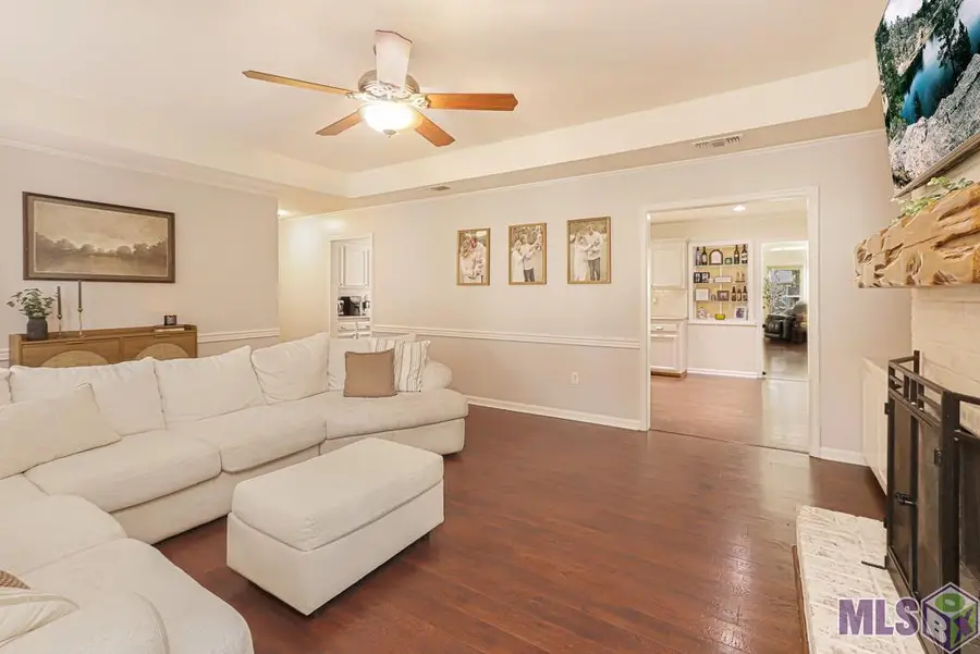 26614 Debra Dr, Denham Springs, LA 70726 - #3