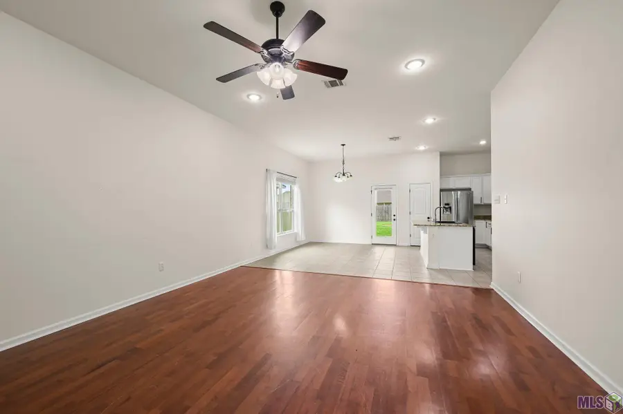 37238 Market Place Dr, Prairieville, LA 70769 - #2