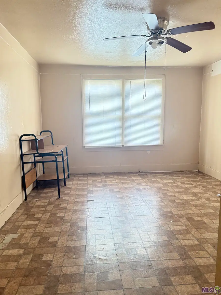 2732 Huron St, Baton Rouge, LA 70805 - #3