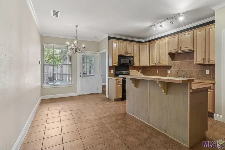 809 Summer Breeze Dr #410, Baton Rouge, LA 70810 - #3