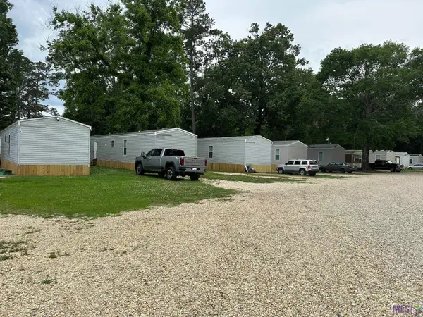 30263 Eden Church Rd, Denham Springs, LA 70726