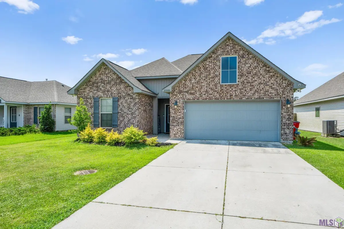 23364 Ruger Dr, Denham Springs, LA 70726 - #1