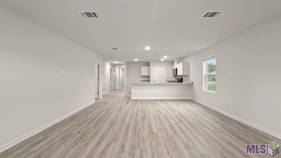 404 Miraval Ave, Zachary, LA 70791 - #3