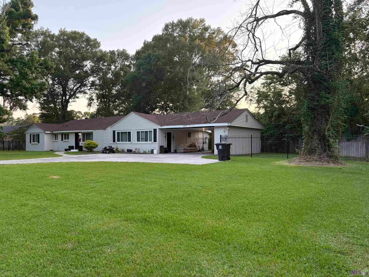 677 Waverly Dr, Baton Rouge, LA 70806 - #1