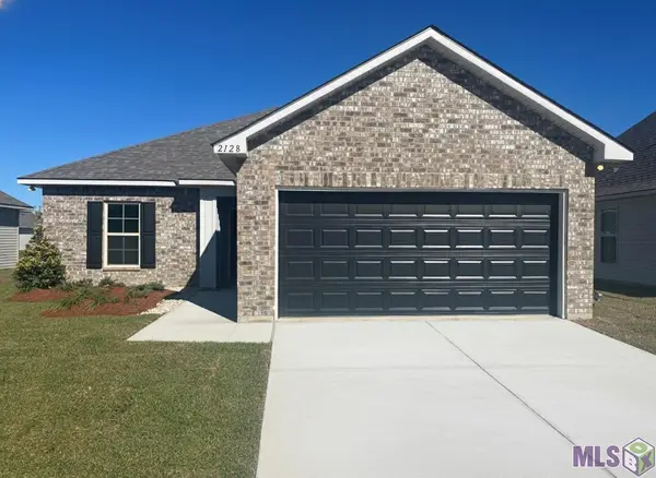 2128 Sherri's Way, Port Allen, LA 70767