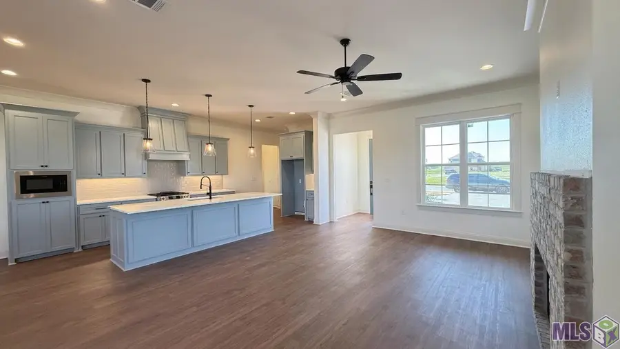 3452 Waterbury Ave, Baton Rouge, LA 70810 - #2