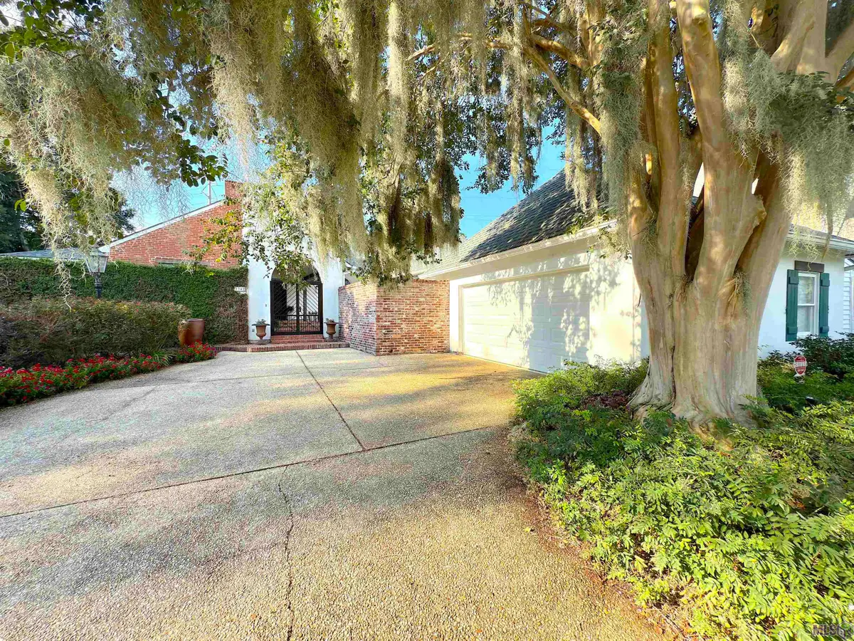 1342 Applewood Rd, Baton Rouge, LA 70808 - #1
