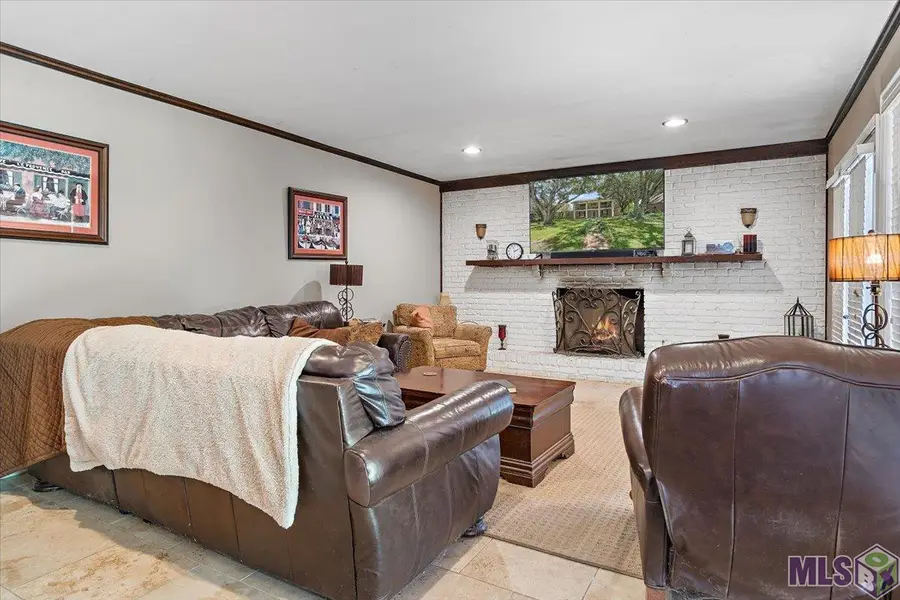 1456 Lakeridge Dr, Baton Rouge, LA 70802 - #3