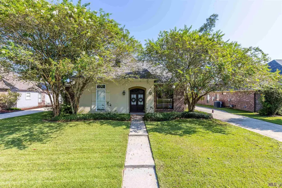 37058 Longwood Ave, Prairieville, LA 70769 - #2