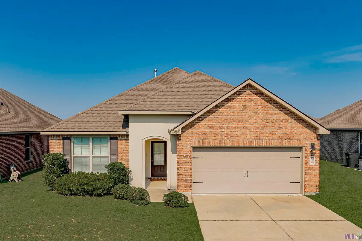 21349 Hayfield Dr, Zachary, LA 70791 - #1