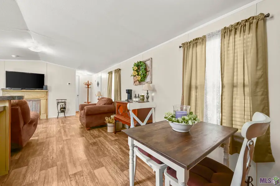 15324 E Beaver Dr, Pride, LA 70770 - #3