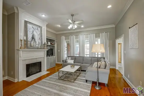 15097 Fieldwood Cir, Prairieville, LA 70769