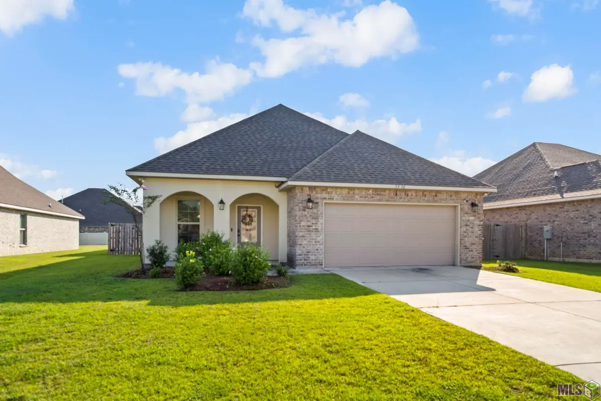 23386 Odette Ave, Denham Springs, LA 70726 - #1