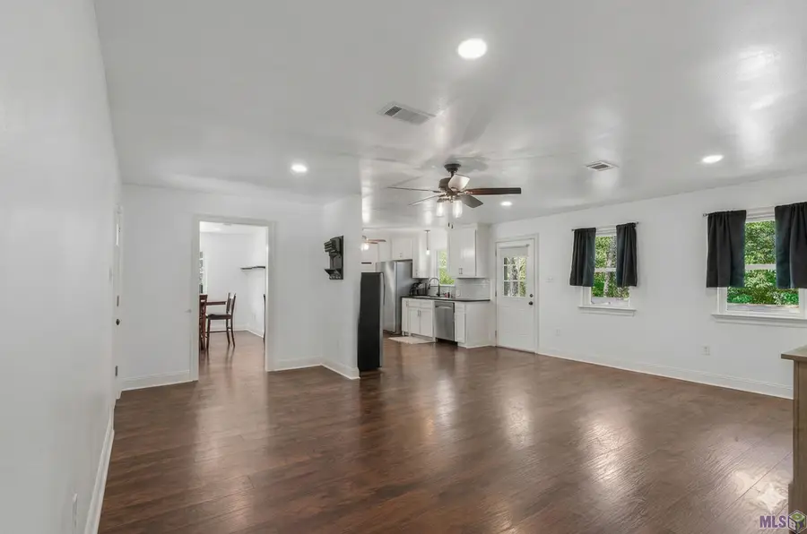 18069 Grace St, Prairieville, LA 70769 - #3