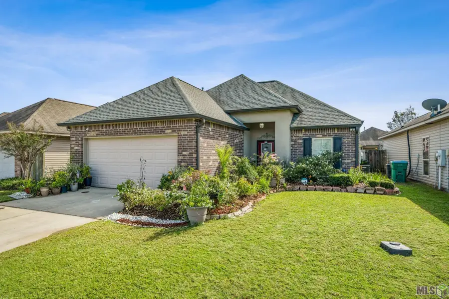 11420 Rossow Ct, Denham Springs, LA 70726 - #2