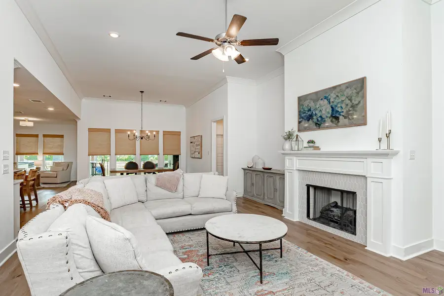 9618 South Creek Dr, Denham Springs, LA 70726 - #3