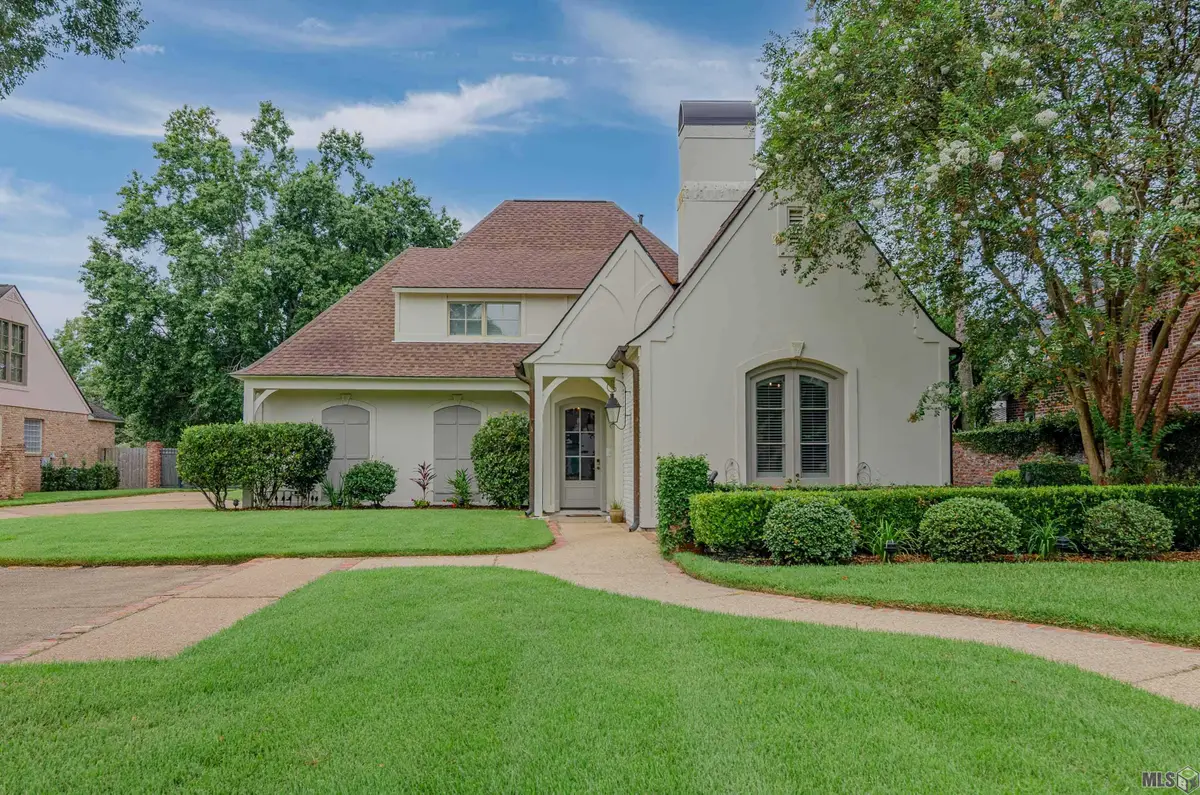 18934 E Pinnacle Cir, Baton Rouge, LA 70810 - #1