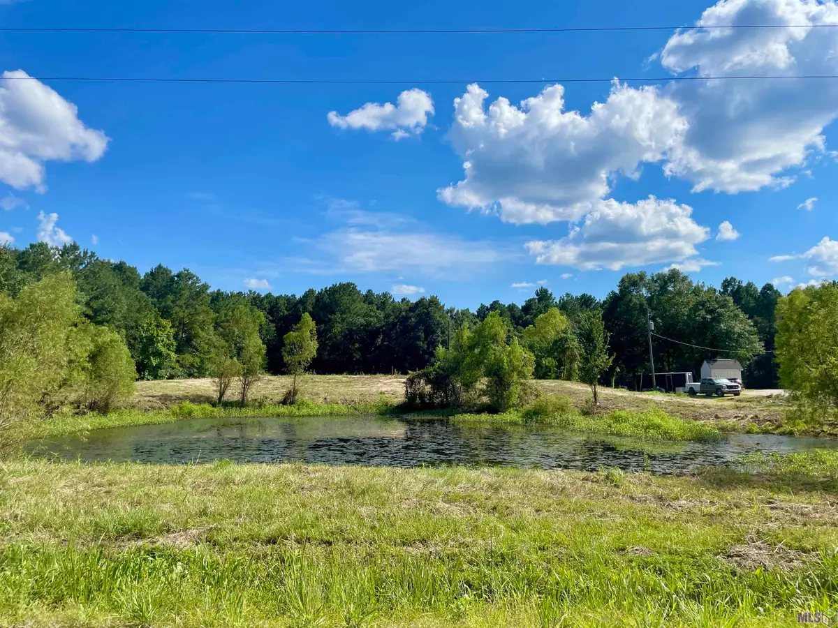 11568 Cypress Dr #17, Denham Springs, LA 70726 - #1