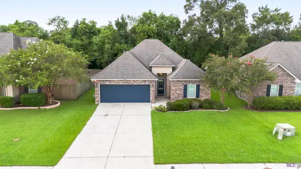 9916 Savannah Jane Ln, Saint George, LA 70817