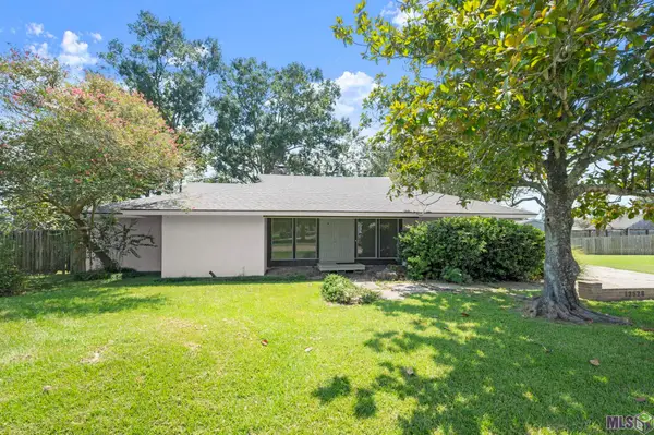 12526 Beldart Ct, Baton Rouge, LA 70816