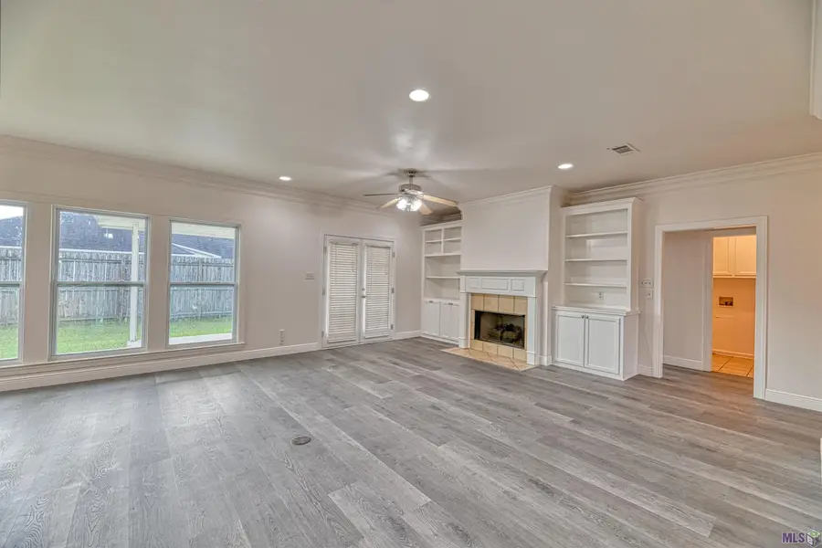 289 Melissa Dr, Port Allen, LA 70767 - #3