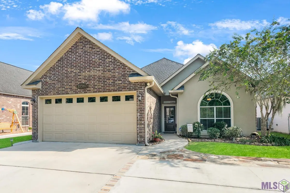 21161 Waterfront East Dr, Maurepas, LA 70449 - #1