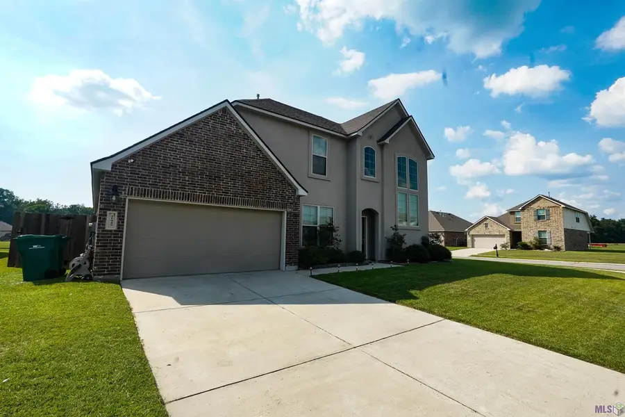 21445 W Grove Dr, Zachary, LA 70791 - #2